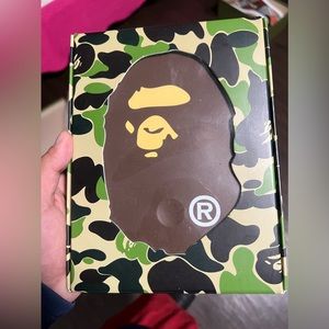 Bape wireless charger